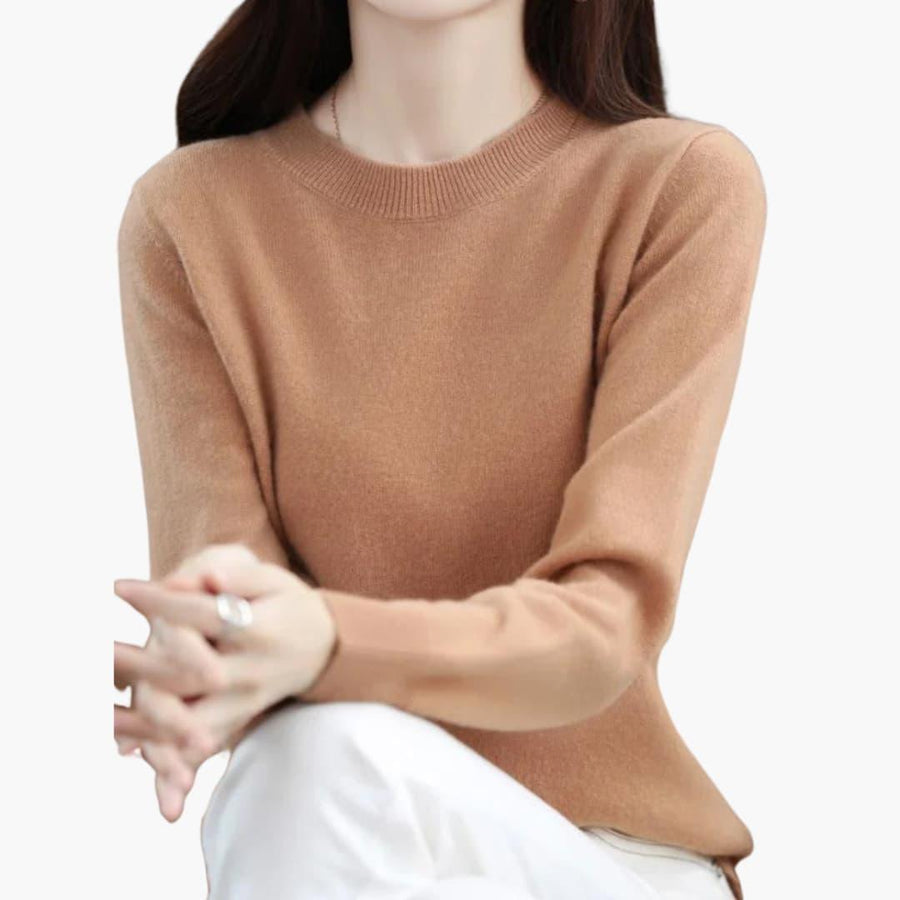 Persephone | Chunky Knit Jumper with Long Sleeves and Round Neckline view 3