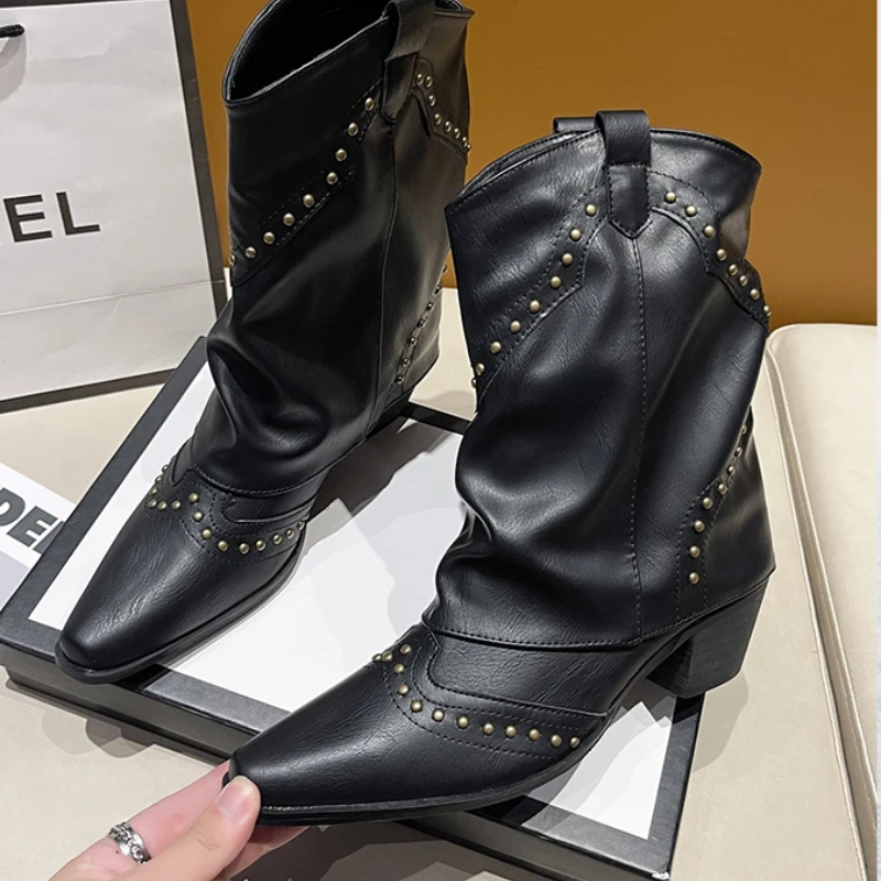 Winnifred | Low Heel Ankle Cut view 11
