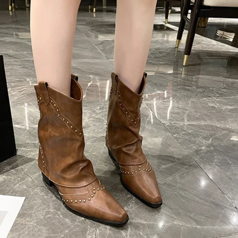 Winnifred | Low Heel Ankle Cut view 17