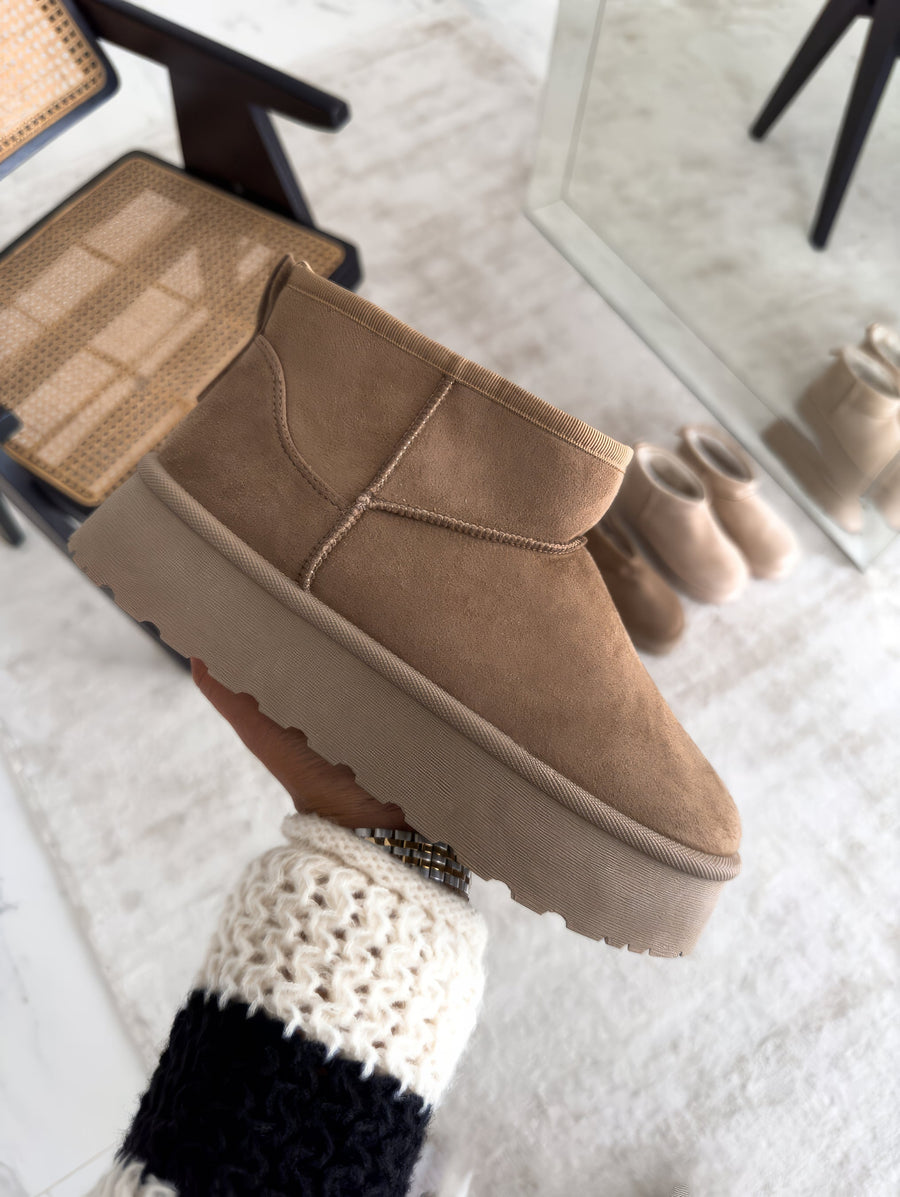 Adelaide | Pull-On Platform Boots view 2