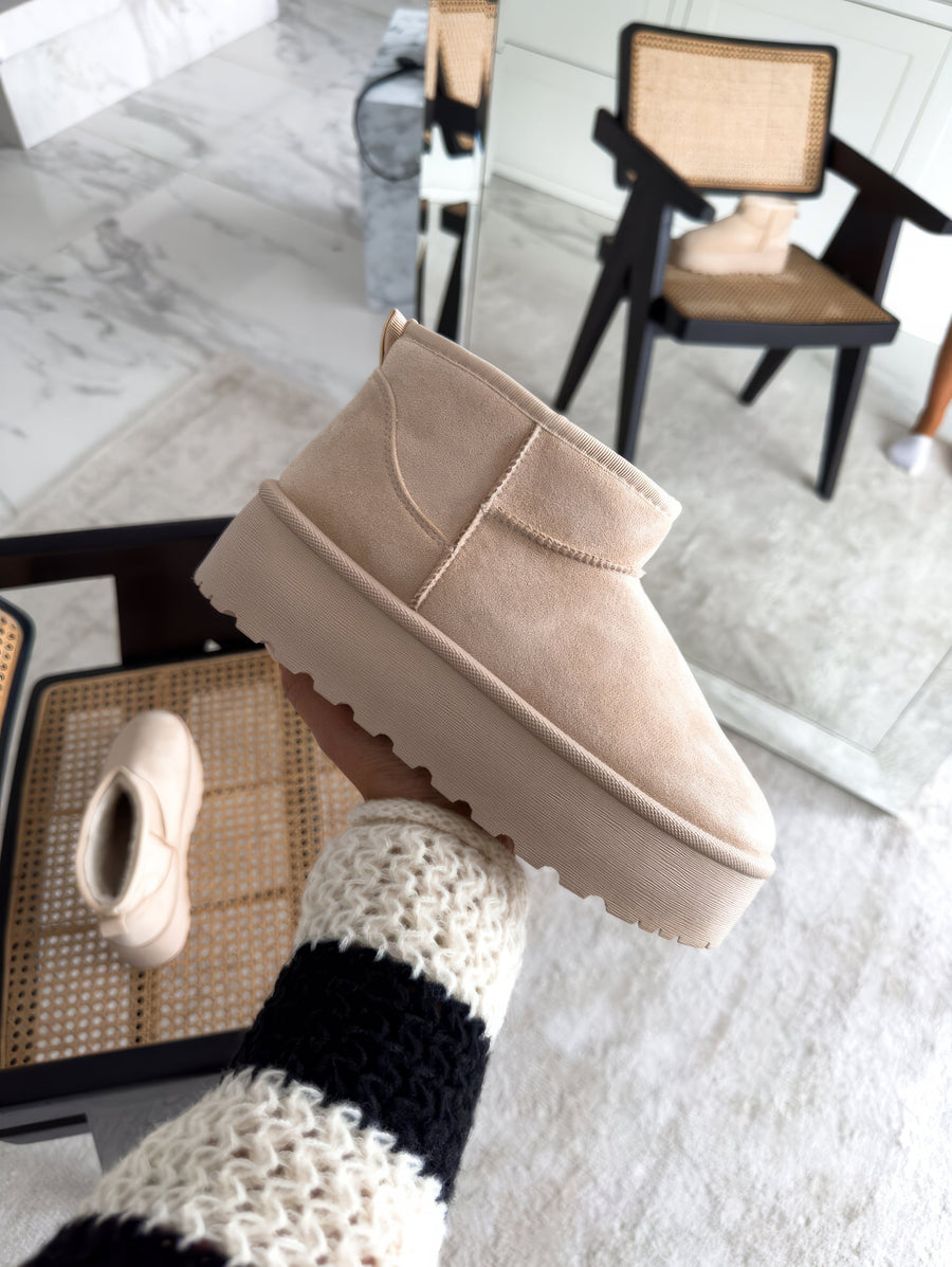 Adelaide | Pull-On Platform Boots view 5