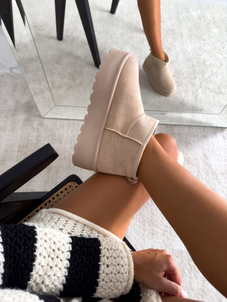 Adelaide | Pull-On Platform Boots view 6