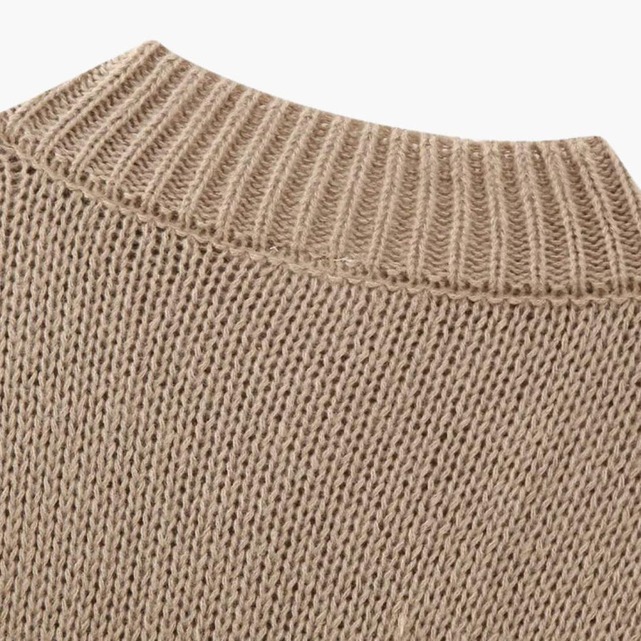 Celeste | Oversized Knit Cardigan with Button-Up Front and Ribbed Cuffs view 3