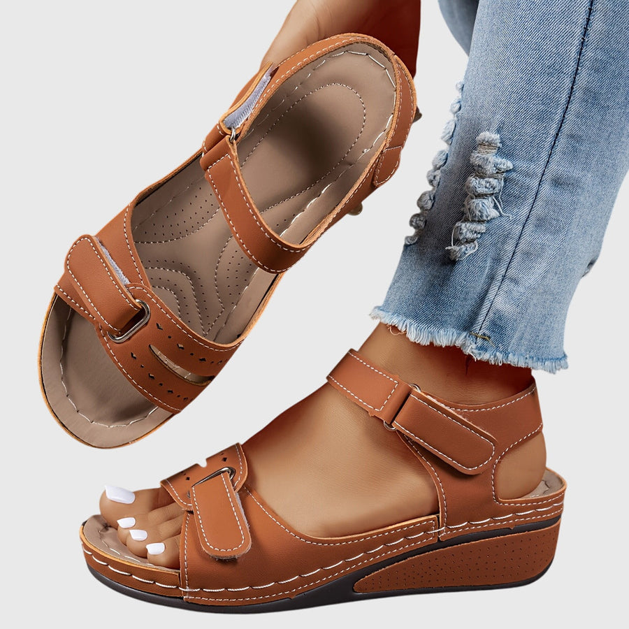 Brianna | Orthopedic Sandals view 4