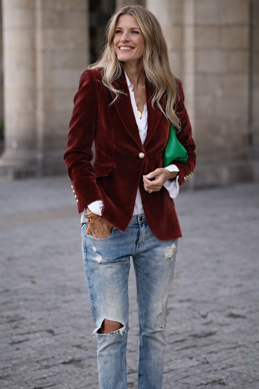 Alessandra | Elegant Velvet Blazer view 18