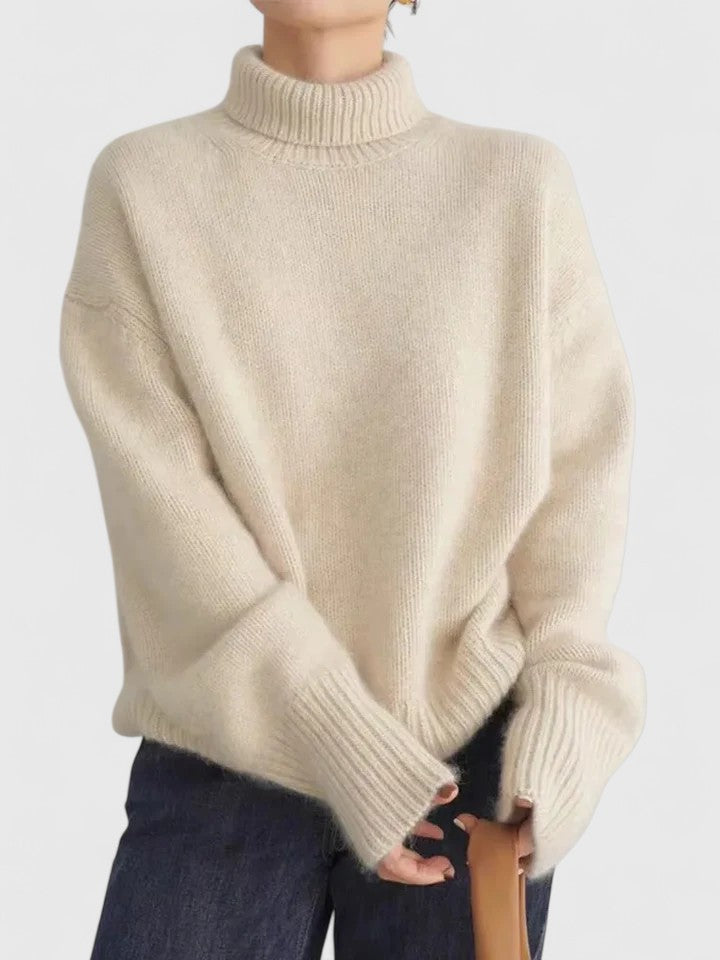 Constance | Oversized Luxury Turtleneck Sweater view 2