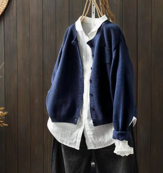 Yolande | Relaxed Cardigan view 6