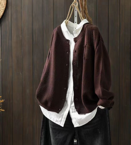 Yolande | Relaxed Cardigan view 2