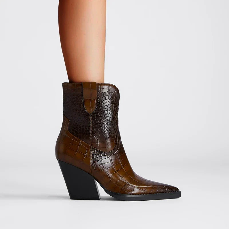 Zephyra | Block Heel Pointed Toe Women's Boots view 2