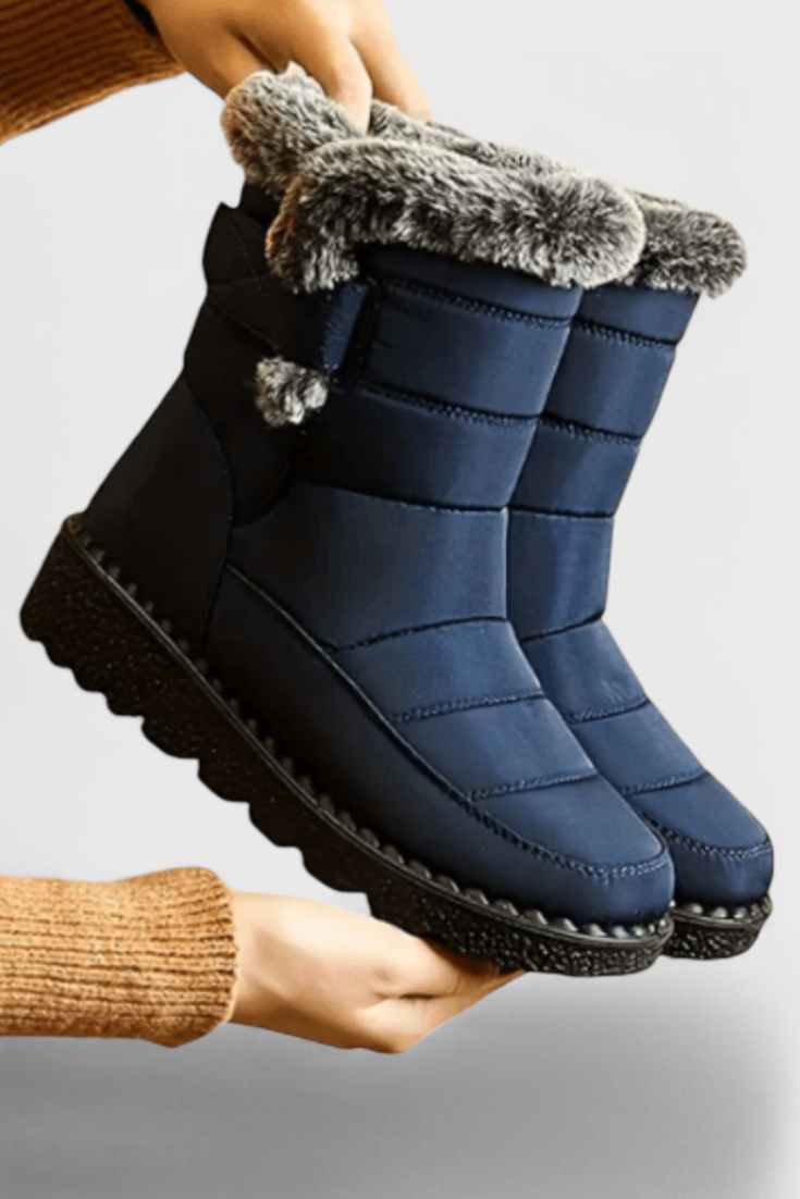Leona | Quilted Ankle Style