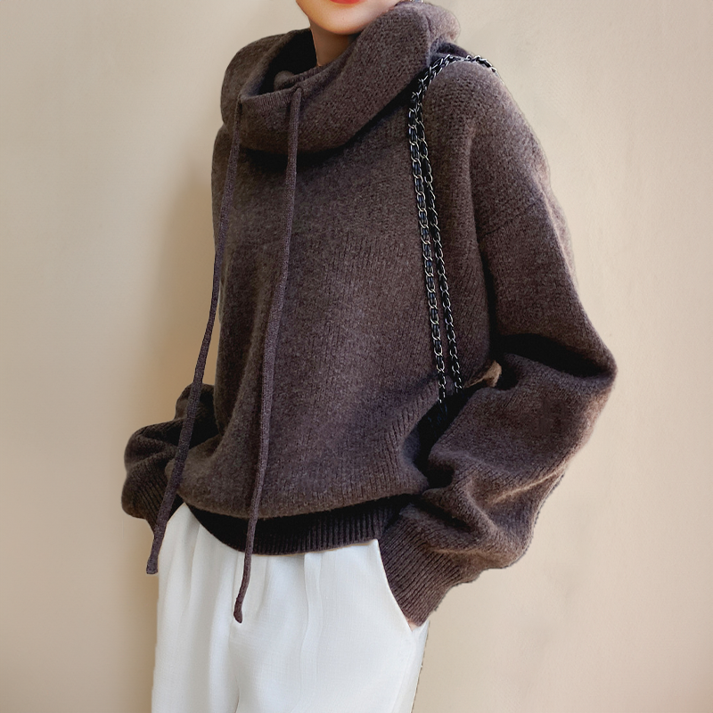 Lorraine | Cozy Cotton Hoodie view 6