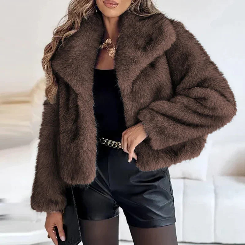 Flora | Women's Faux Fur Coat – Cropped Winter Jacket view 3