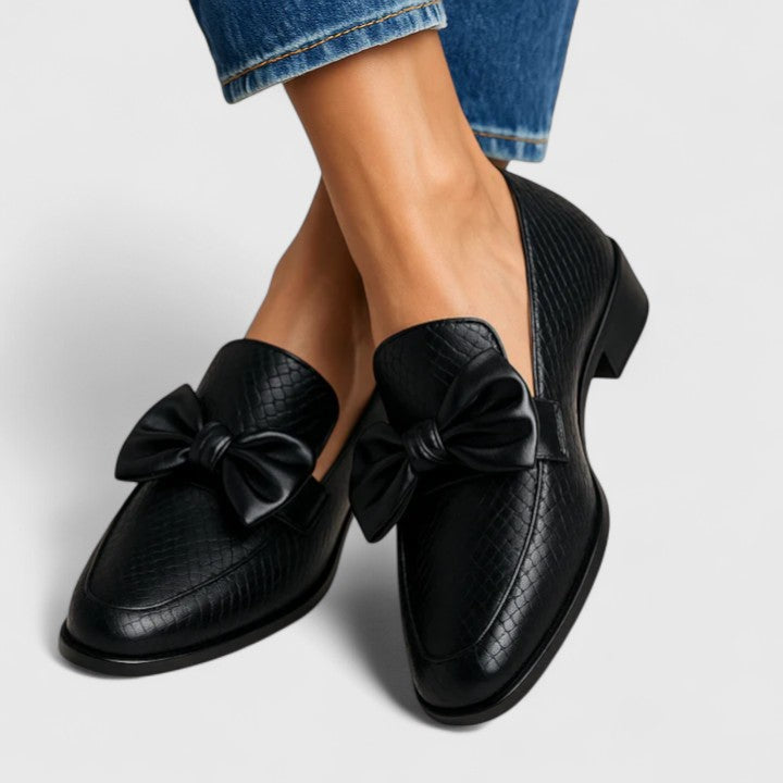 Griselda | Chic Bow Loafers