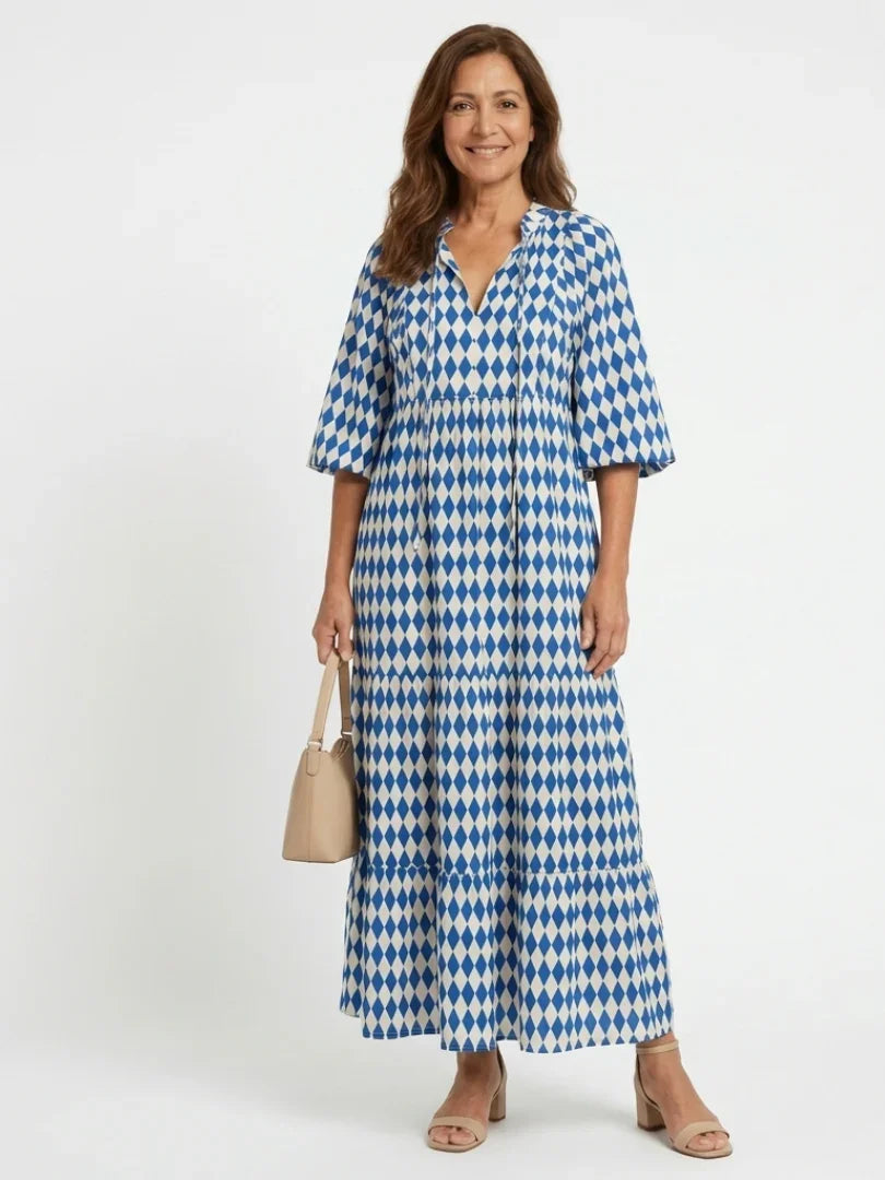 Xylia | Diamond Print Midi Dress view 2