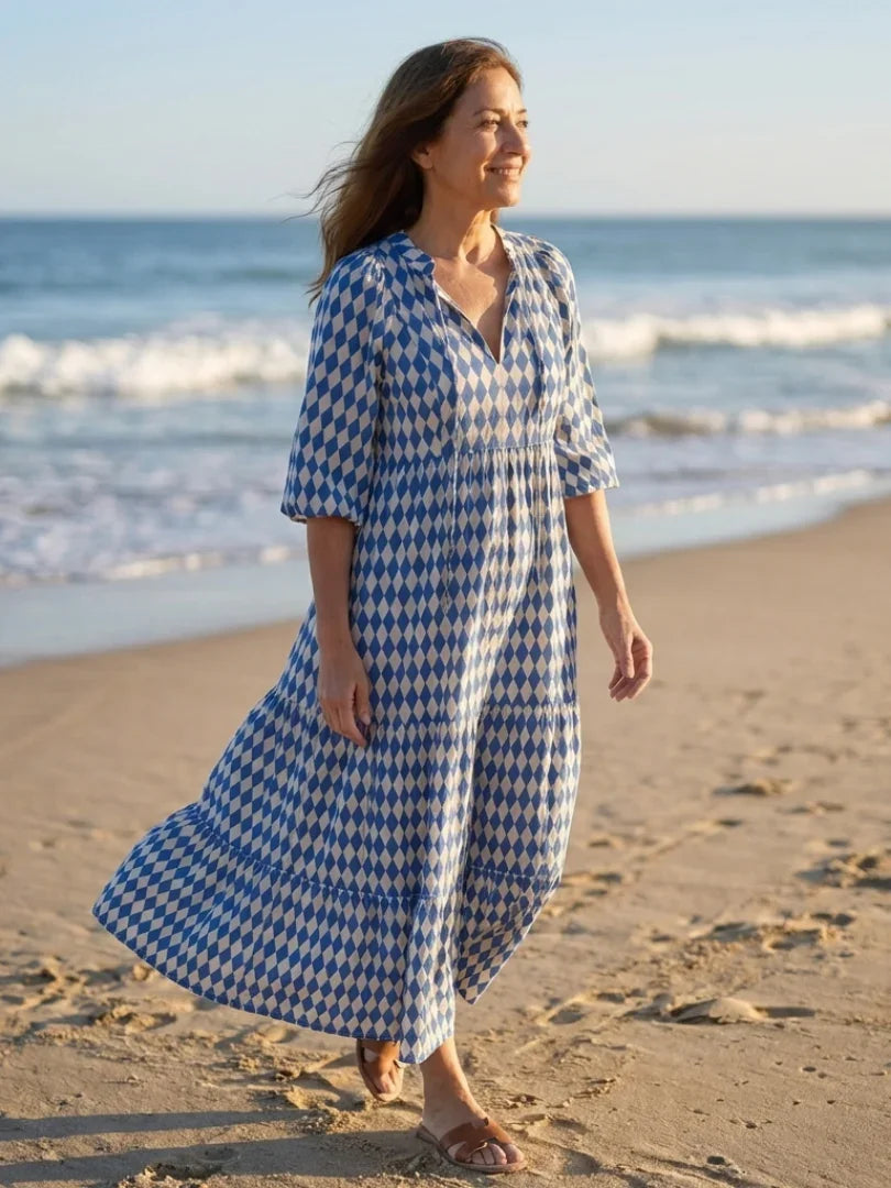 Xylia | Diamond Print Midi Dress view 8