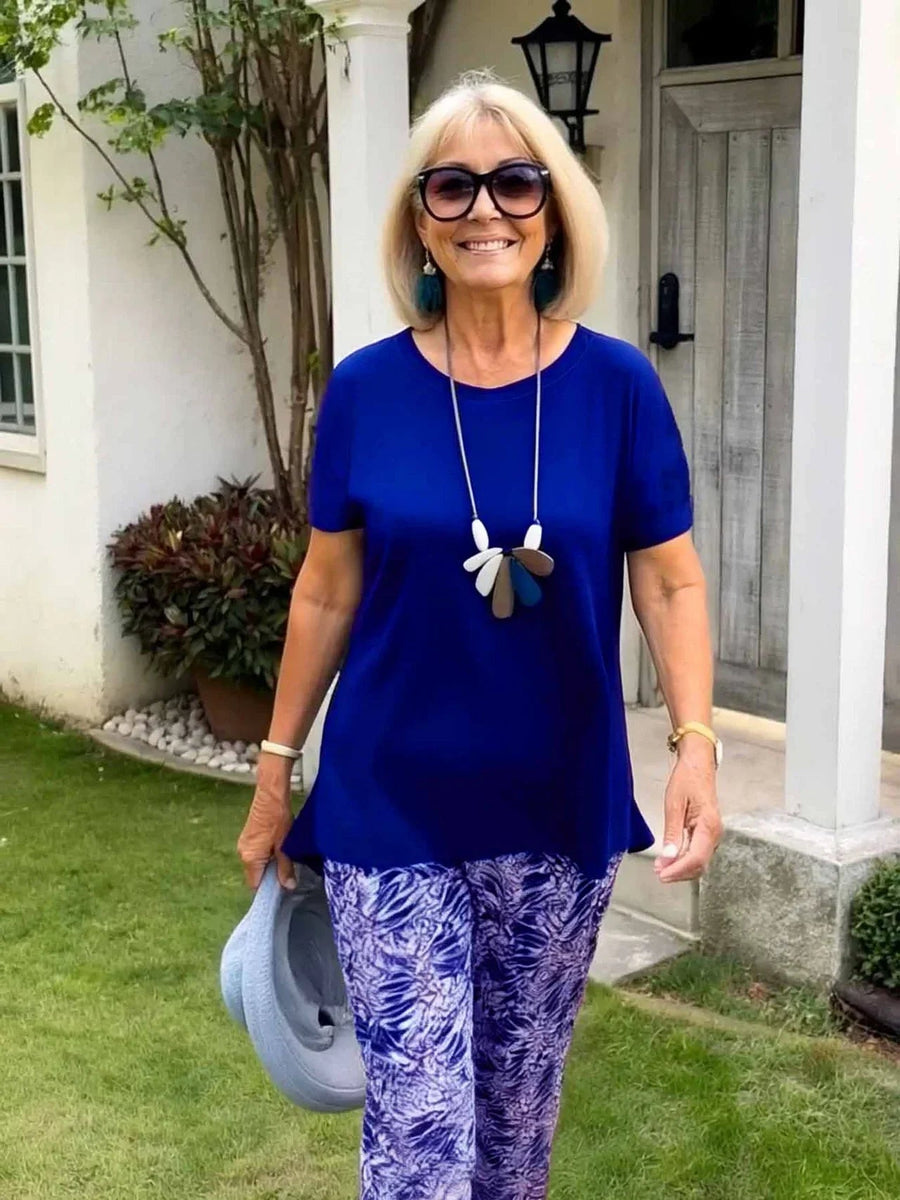 Yvonne | Elegant Two-Piece Outfit view 7