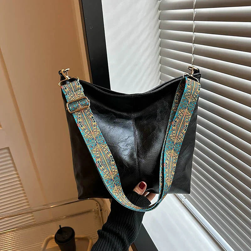 Dulcie | Elegant Versatile Handbag view 8