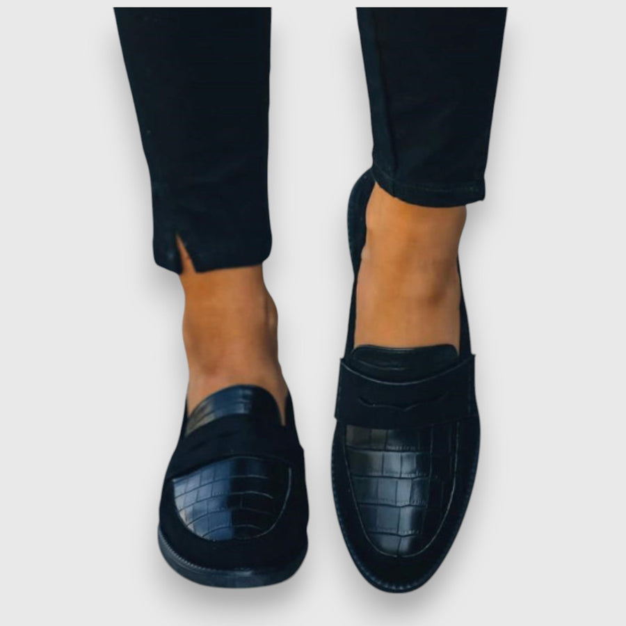 Amity | Elegant Slip-On Orthopedic Shoes view 4