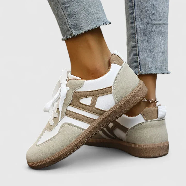 Quenna | Ergonomic Walking Sneakers view 2