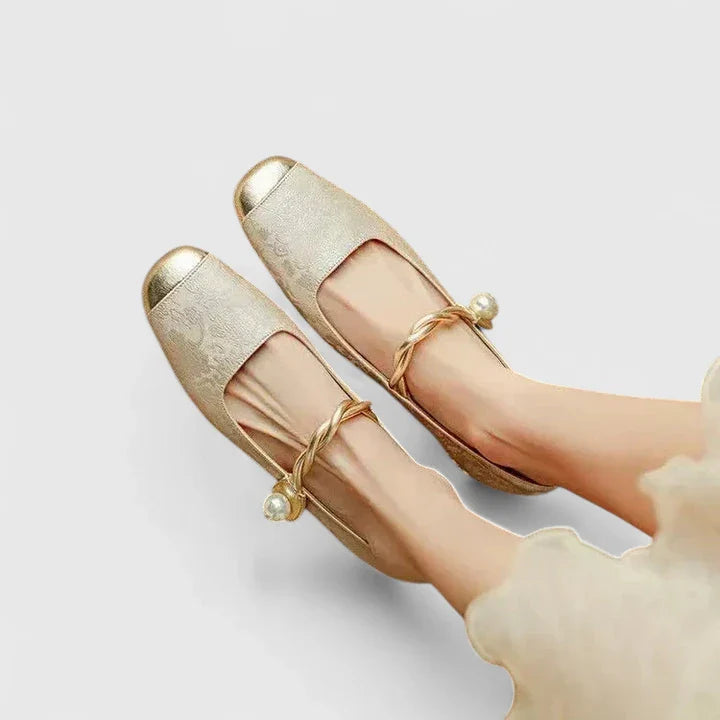 Women's Vintage Leather Mary Jane Shoes | Elegant Comfortable Low Block Heels view 6