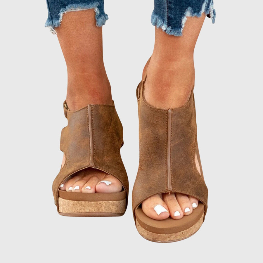 Chloe | Orthopedic Sandals view 9