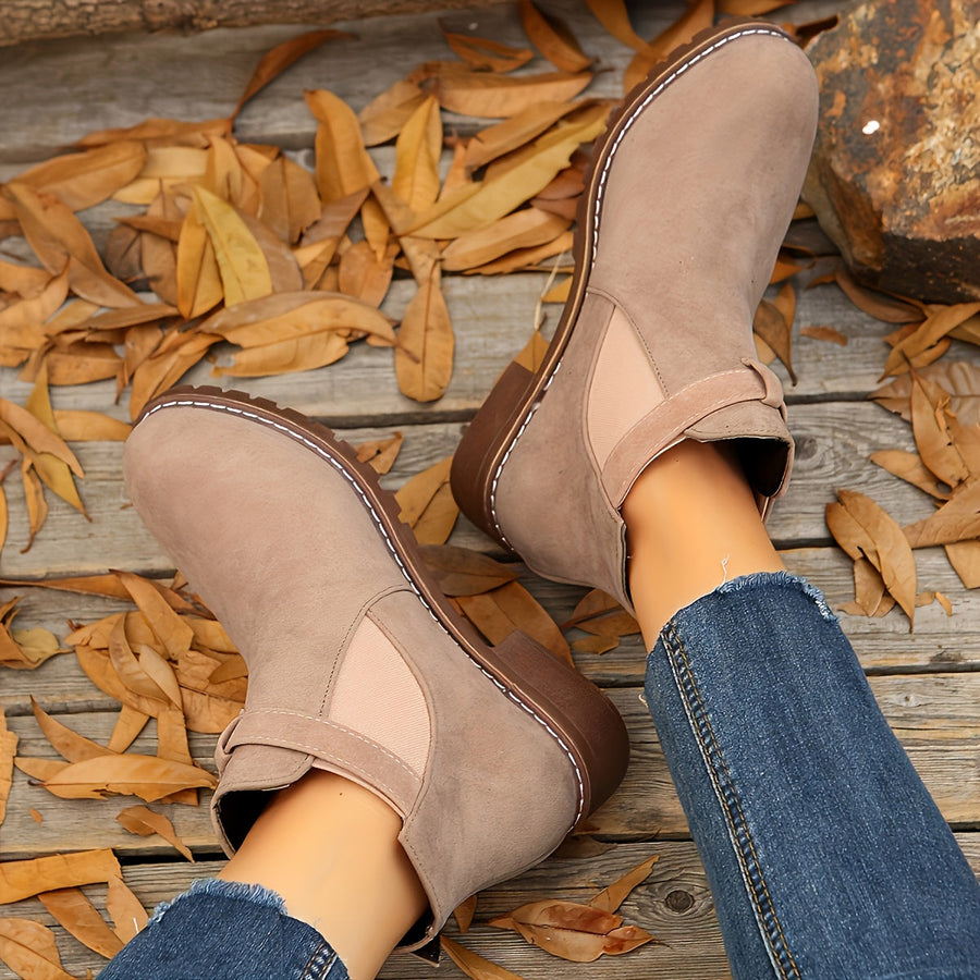 Yseulta | Chelsea Ankle Boots with Buckle view 13