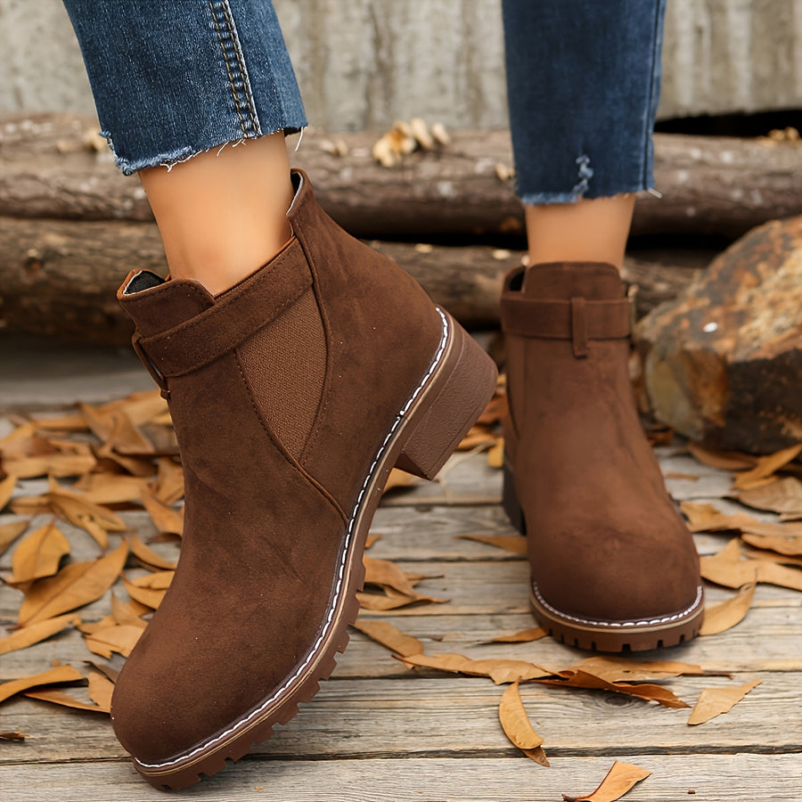 Yseulta | Chelsea Ankle Boots with Buckle view 8