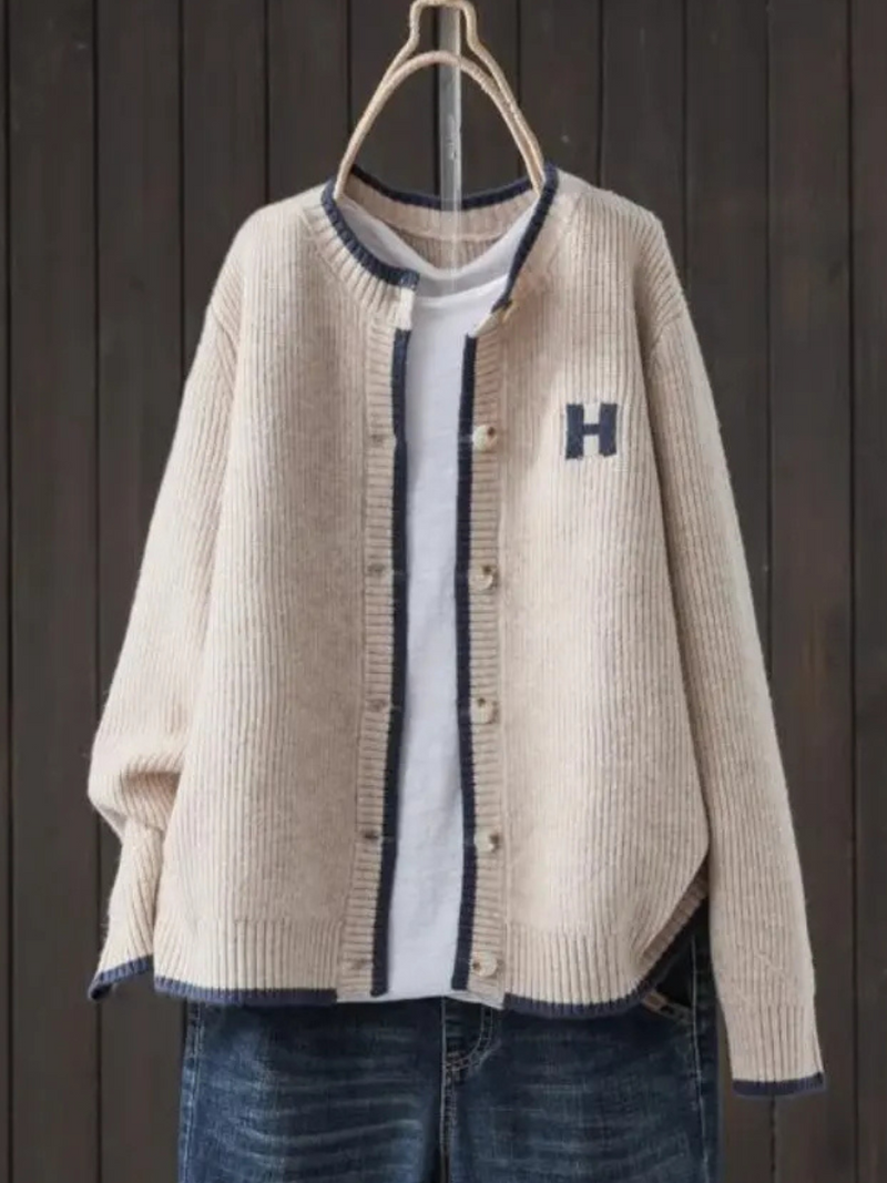 Ruth | Women's Winter Cardigan – Oversized Button-Front, Red