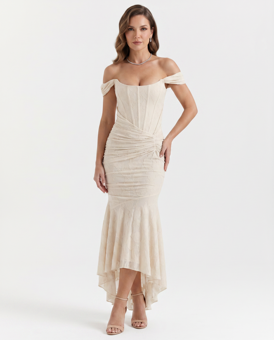 Women's Elegant Lace Bodycon Dress | Sophisticated Sleeveless Cocktail Gown view 3