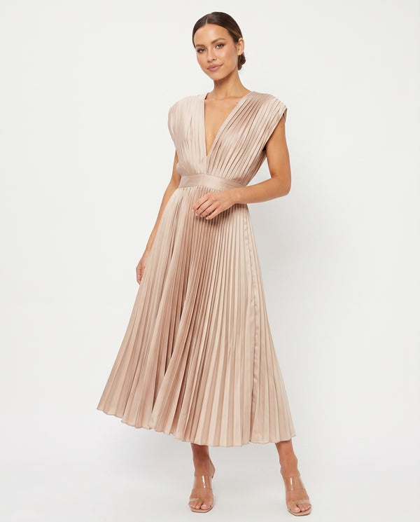 Calantha | Flowing Maxi Dress