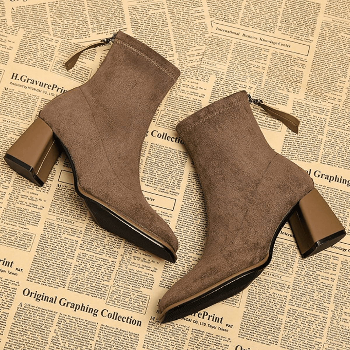 Jacinthe | Rear Zipper Detail Block Heel Women's Boots