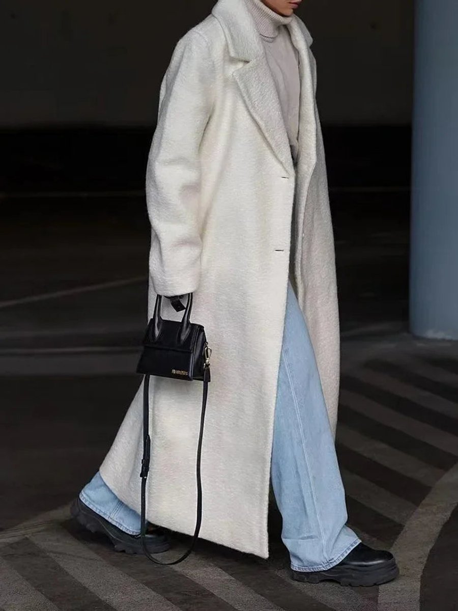 Delilah | Women's Winter Coat – Oversized Long Wool-Blend Lapel view 6